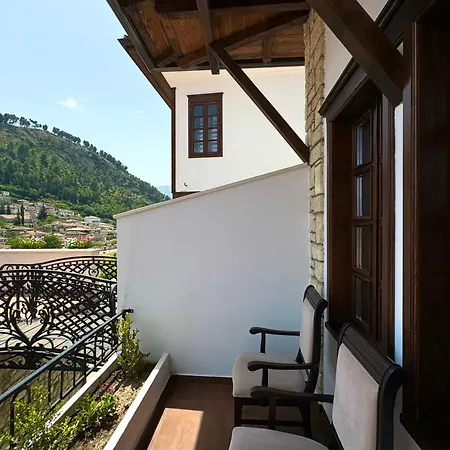 Hotel White House Boutique & Restaurant - Since 1999 Berat