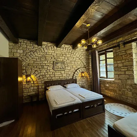 White House Boutique & Restaurant - Since 1999 Hotel *