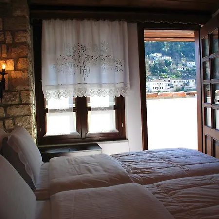 White House Boutique & Restaurant - Since 1999 Hotel Berat