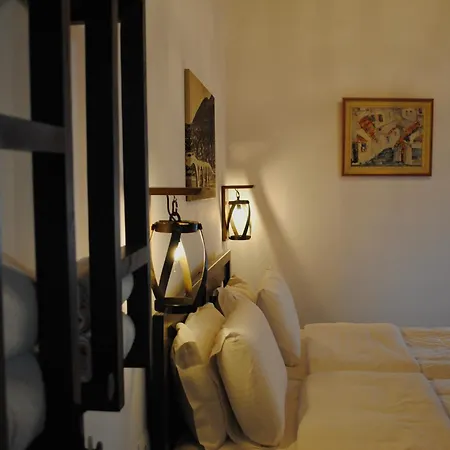 Hotel White House Boutique & Restaurant - Since 1999