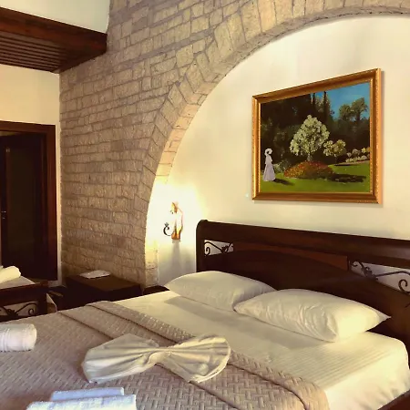 White House Boutique & Restaurant - Since 1999 Hotel Berat